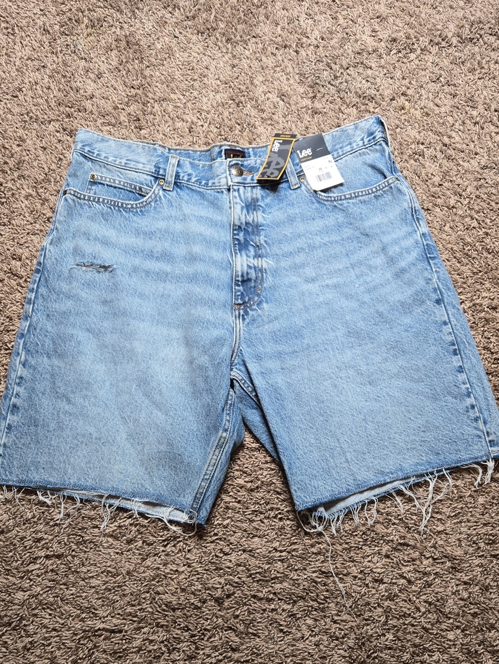 Lee Heritage Oasis Loose Fit Size 38 Denim Jean Shorts